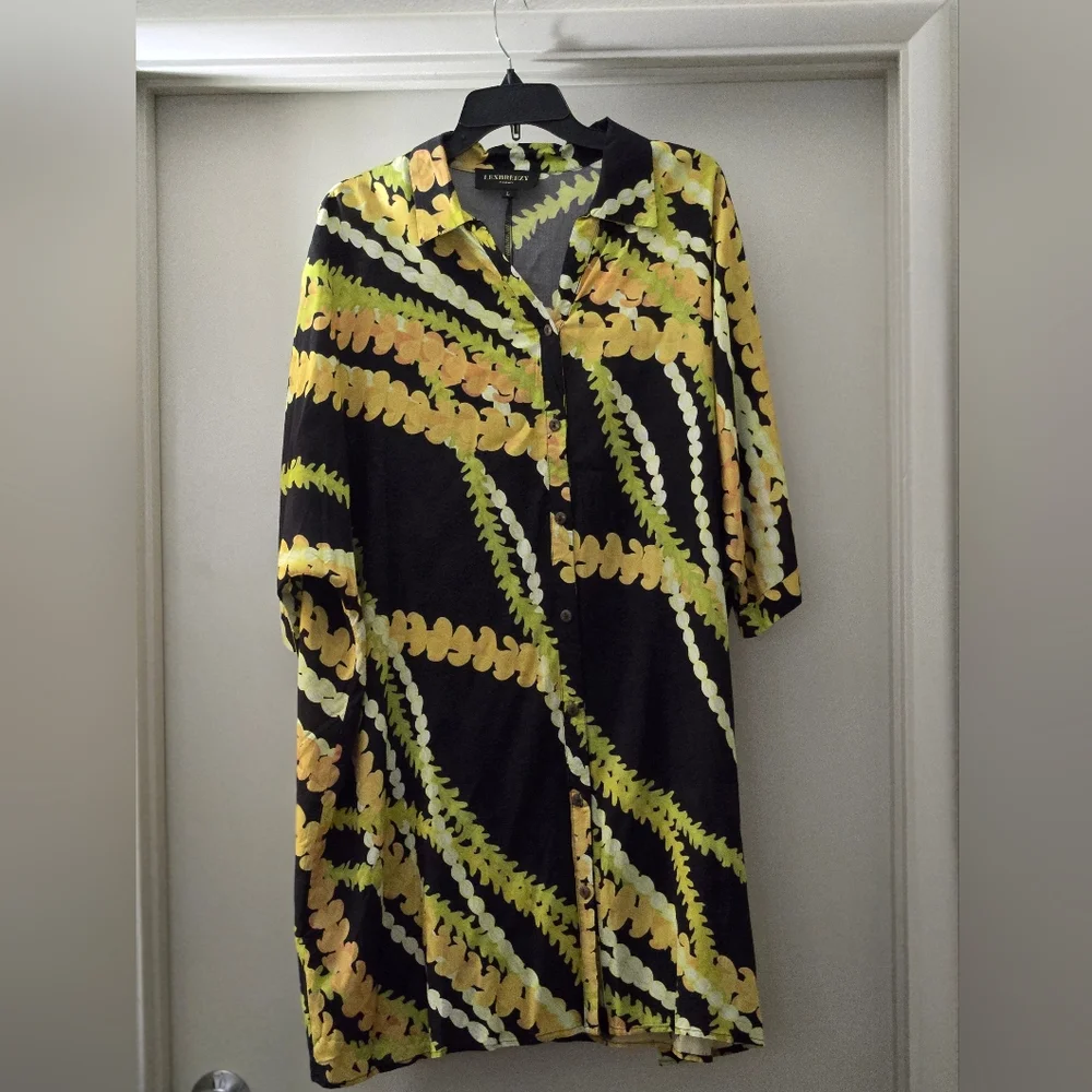 Lexbreezy Hawai'i Dress - Picture 2 of 9